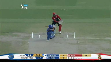 M53: RR vs RCB –  Rahul Tripathi Six