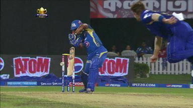M75: RR vs MI – Ambati Rayudu Wicket