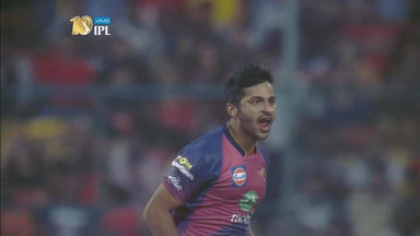 M17: RCB vs RPS – Shardul Thakur 3 Wickets