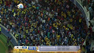 M13: CSK vs MI –  Brendon McCullum Six