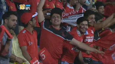 M8: KXIP vs RCB – Amazing Moments