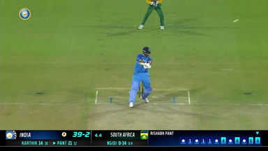 IND vs SA 2022, 3RD T20I: Rishabh Pant  Six