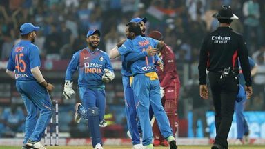 IND vs WI 2019, 3rd T20I: Fall of wickets