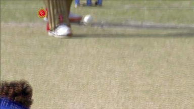 M5: RCB vs MI –  Nic Maddinson Wicket