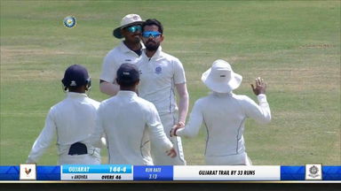 Shoaib Mohammed Khan scalps four against Gujarat