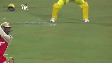 M70: RCB vs CSK – Chris Gayle Six