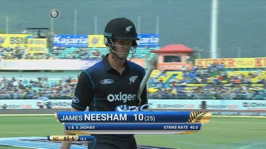 IND vs NZ 2016, 1st ODI: Jimmy Neesham Wicket