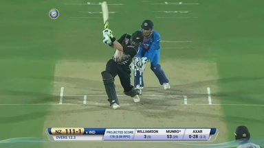 IND vs NZ 2017, 2nd T20I: Colin Munro Six