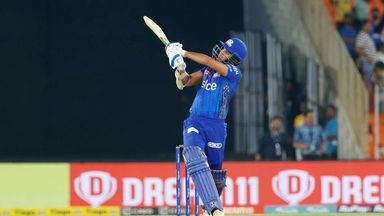 Nehal Wadhera's brisk 40(21)