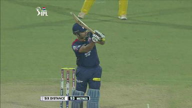 M24: DD vs CSK – Virender Sehwag Six