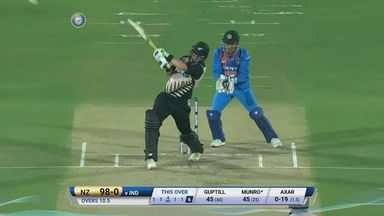 IND vs NZ 2017, 2nd T20I: Colin Munro Six