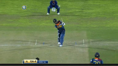 IND vs SL 2022, 3RD T20I: Dasun Shanaka Six