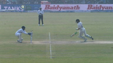 Smart Work: Axar-Bharat brilliance gets Tom Latham