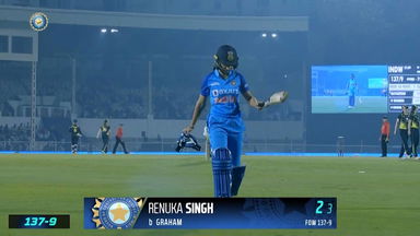 IND-W vs AUS-W 2022, 5TH T20I: Renuka Singh  Wicket