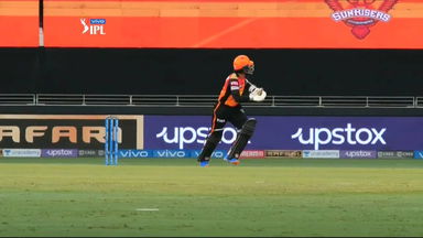M33: DC vs SRH – Wriddhiman Saha Six