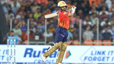 Prabhsimran's attacking 35(24)