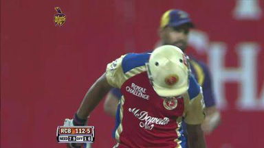 Match 38 KKR vs RCB – Agarwal's Wicket