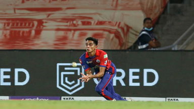 Super sub Kamlesh Nagarkoti takes a tremendous diving catch