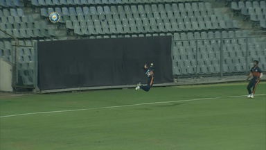 Ashwin Hebbar's acrobatic catch near the ropes