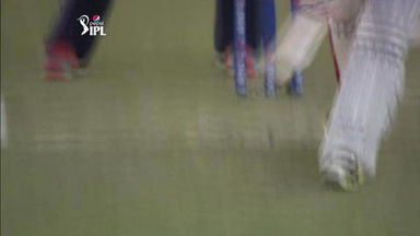 M55: KXIP vs DD – Manan Vohra Six