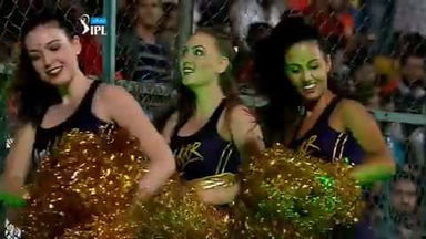 M30: RCB vs KKR – Amazing Moments