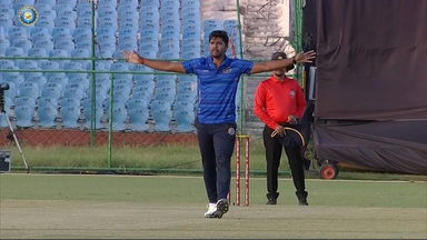 SMAT 2023: In-form Ravi Teja shines with 3/30