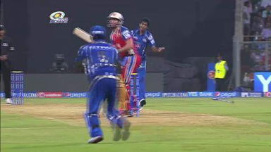 M27: MI vs RCB –  AB de Villiers Wicket