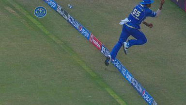 M60: KKR vs KXIP– Best Catch – Kieron Pollard