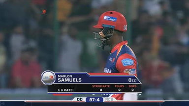 M56: DD vs RCB – Marlon Samuels Wicket