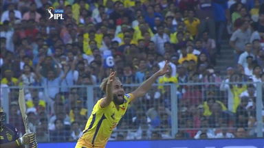 Imran Tahir spins a web with 4/27