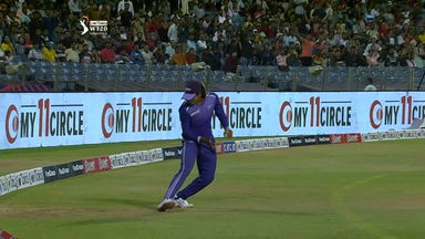 Radha Yadhav's excellent running catch to dismiss Sune Luus