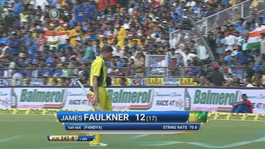 IND vs AUS 2017, 5th ODI: James Faulkner Wicket