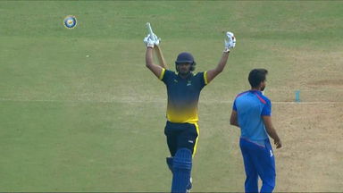 Ravi Teja's 61*(45)
