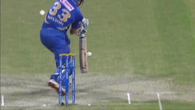 M4: SRH vs RR –  Shane Watson Wicket