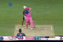 M12: RR vs KKR – Tom Curran Six
