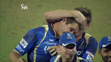M3: KXIP vs RR – Fall Of Wickets