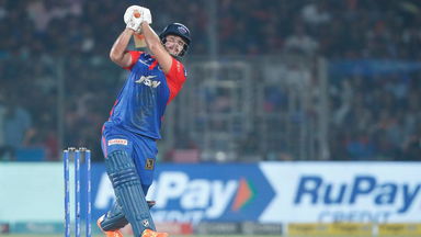 Momentum-changing over: Salt, Rossouw smash 6, 6, 6, 4 off Harshal