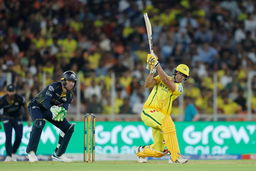 Shivam Dube in destruction mode with 47(17)