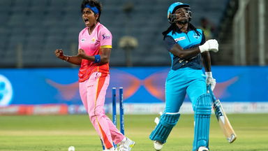 Sharmin Akhter's bullseye throw gets Dottin run-out