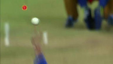 M35: RCB vs RR –  Stuart Binny Wicket