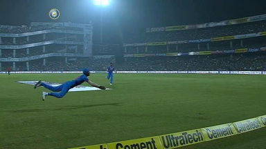 Catch it like Pandya