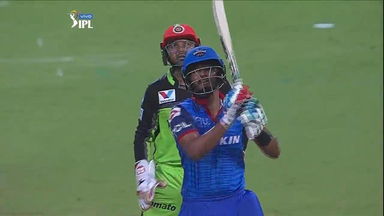 M20: RCB vs DC – Super Sixes