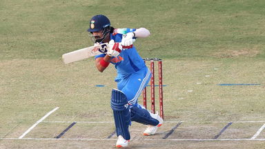 Outrageous: KL Rahul's spectacular reverse scoop six