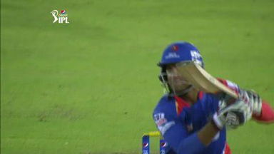 M41: RR vs DD –  Mayank Agarwal Wicket