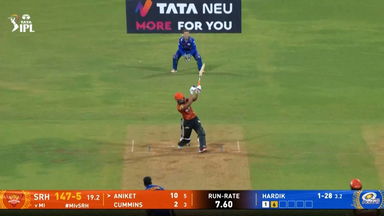 IPL 2025 M33: MI vs SRH - Aniket Verma Six