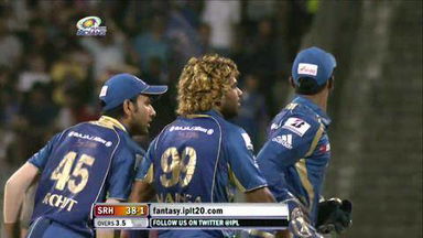 M62: MI vs SRH – Parthiv Patel Wicket