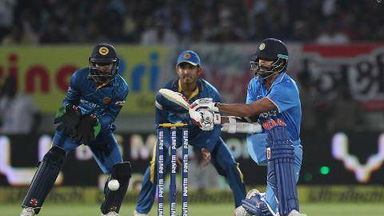 India v SL, 2016: 3rd T20I - Shikhar Dhawan's unbeaten 46