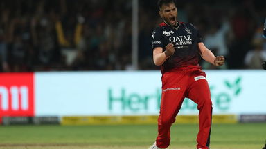 Vijaykumar Vyshak impresses on debut with brilliant spell of 3/20