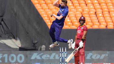 4-4-Wicket - Siraj's comeback over Shai Hope