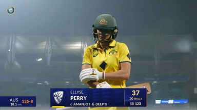 IND-W vs AUS-W 2023-24, 1st T20I: Ellyse Perry Wicket